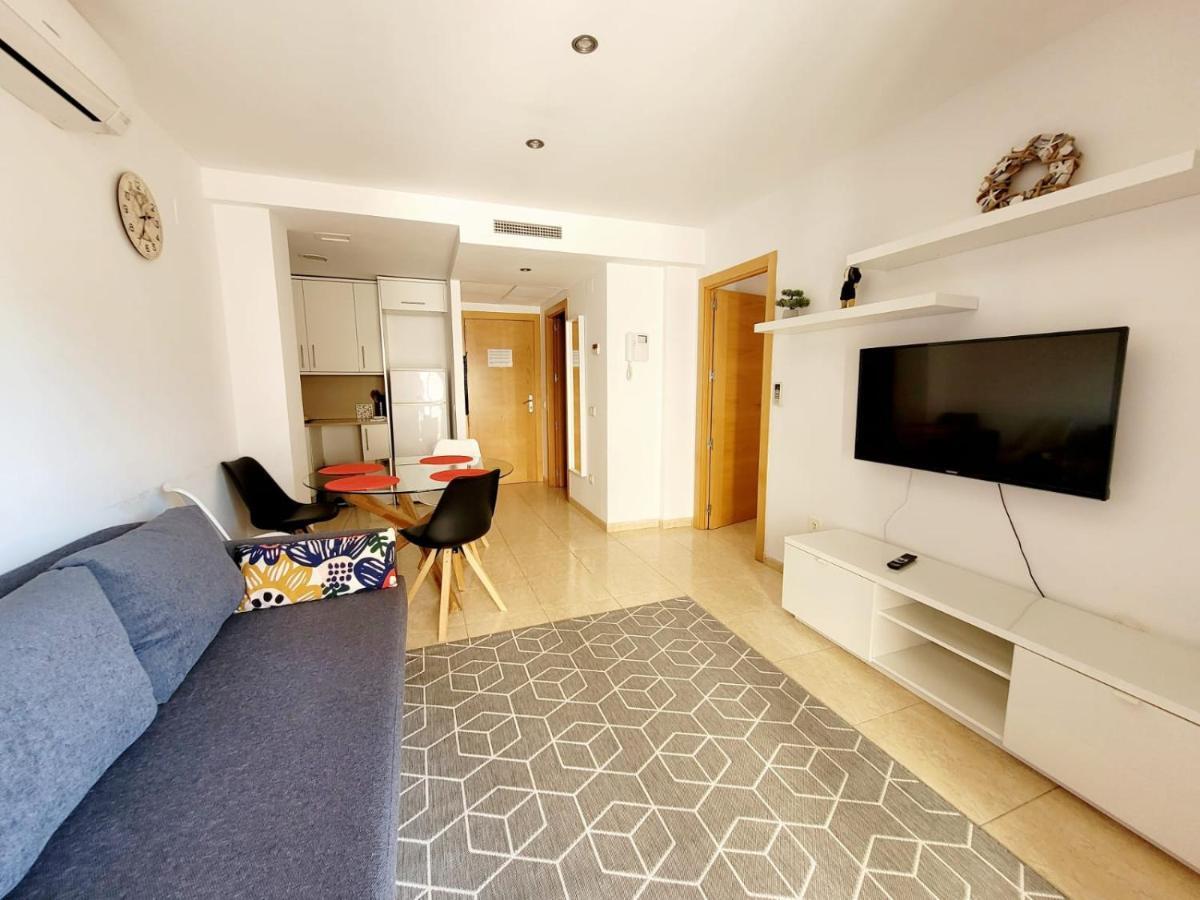 Apartament Lloret De Mar With Terrace Buitenkant foto