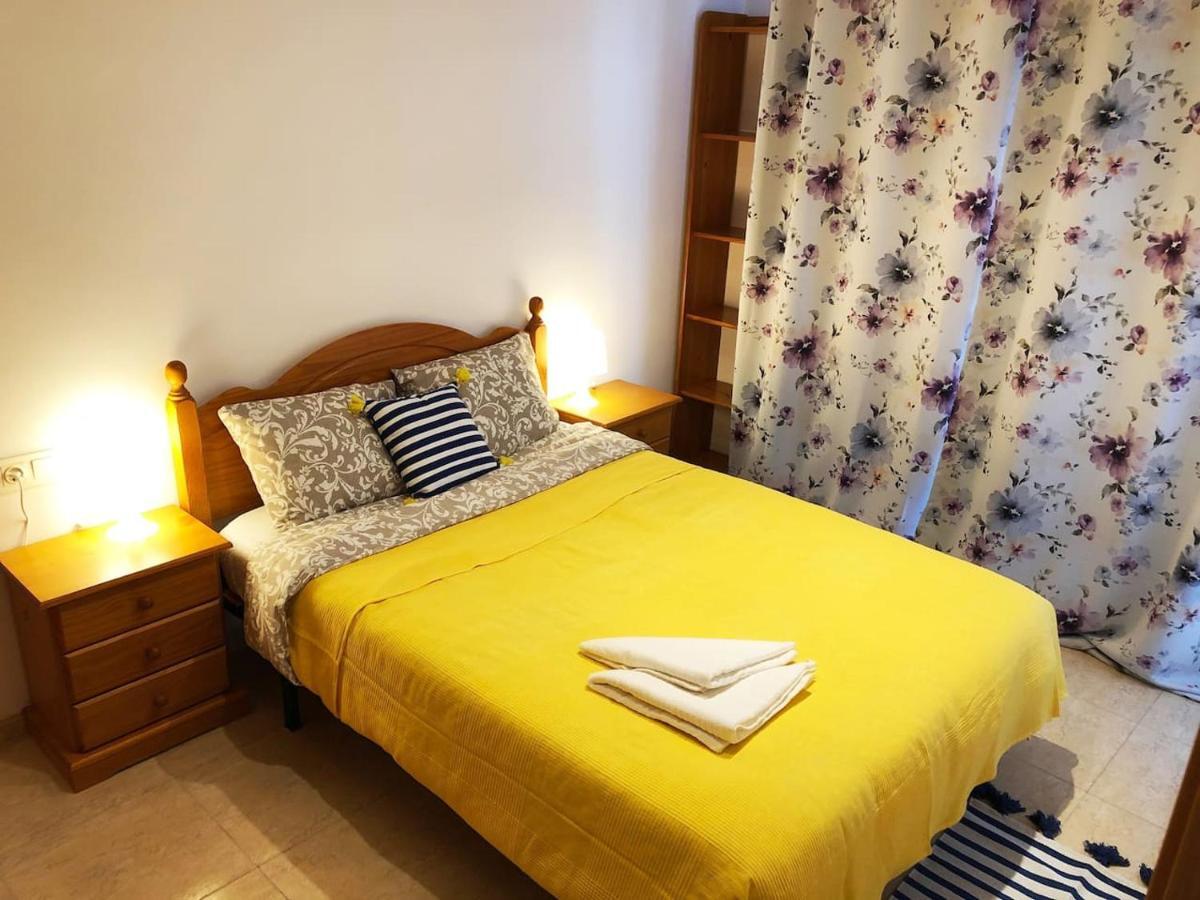 Apartament Lloret De Mar With Terrace Buitenkant foto